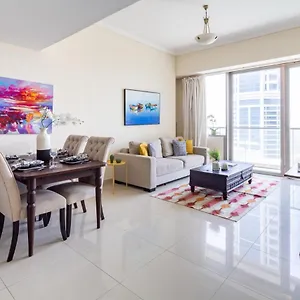 Frank Porter - Ocean Heights Apartment Dubai